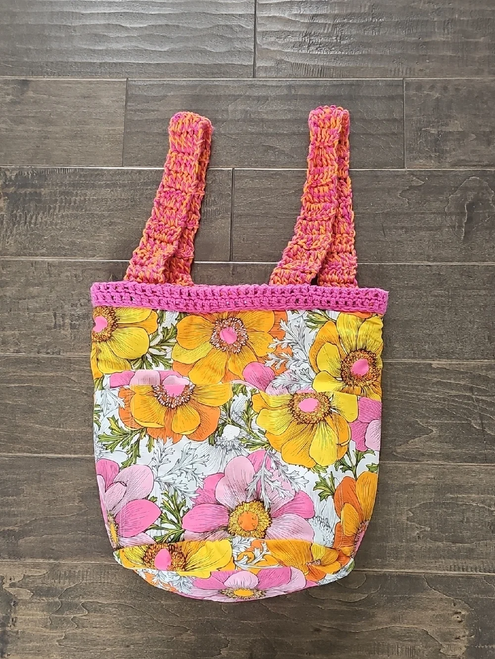 Rare Beautiful Colorful Reversible Pink, Orange & White Crocheted Tote Bag/Purse